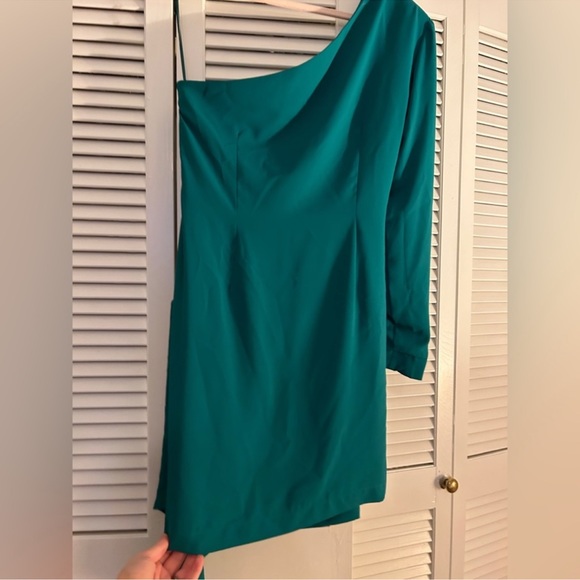 Green One Shoulder Dress - Picture 3 of 4